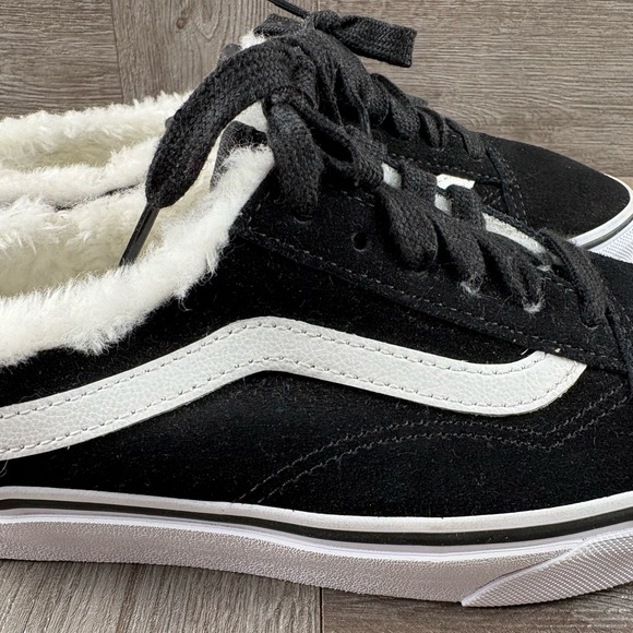 Vans Skater Old Skool Mule (Sued) Black/Sherpa Faux Fur Women’s Size 6.5 - Picture 9 of 16